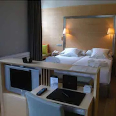 Imagen de la habitación del Hotel Gran Hotel - Balneario de Panticosa. Foto 16