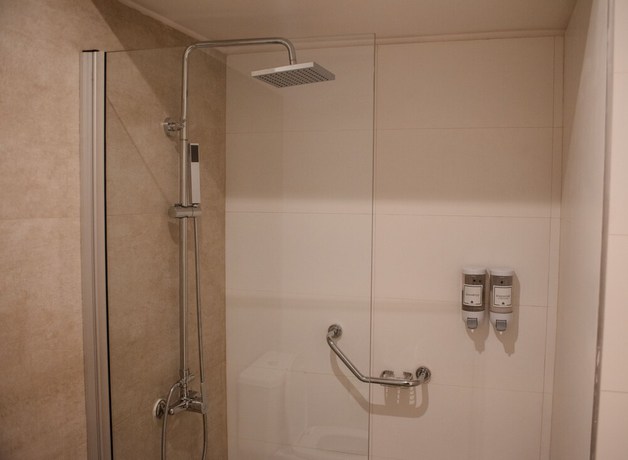 Imagen de la habitación del Hotel Gran Hotel Dakar. Foto 3