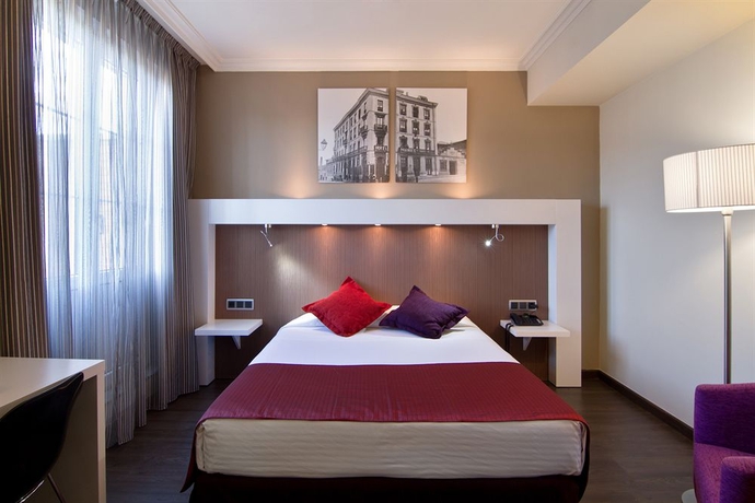 Imagen de la habitación del Hotel Gran Hotel España. Foto 5