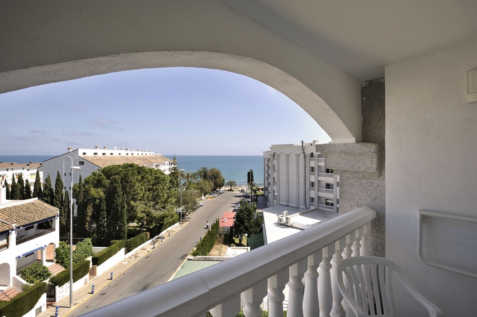 Imagen de los exteriores del Hotel Gran Hotel Las Fuentes. Foto 8