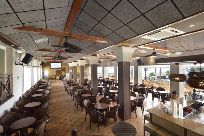 Imagen de los interiores del Hotel Gran Hotel Las Fuentes. Foto 14