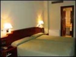 Imagen de la habitación del Hotel Gran Hotel Residencia. Foto 2