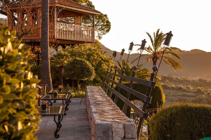 Imagen de los exteriores del Hotel Gran Hotel Son Net. Foto 10