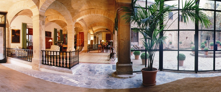 Imagen de los interiores del Hotel Gran Hotel Son Net. Foto 13