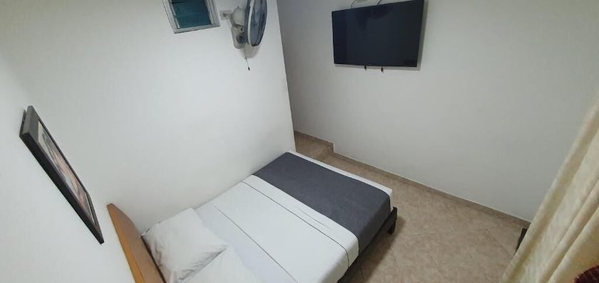 Imagen de la habitación del Hotel Gran Imperio. Foto 16