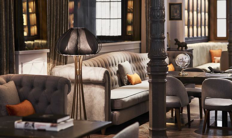 Imagen de los interiores del Hotel Gran Inglés. Foto 18