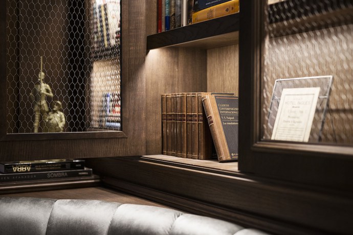 Imagen de los interiores del Hotel Gran Inglés. Foto 20