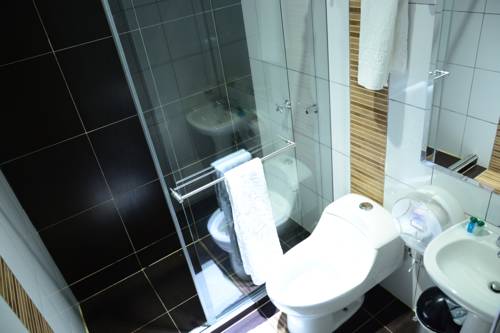 Imagen de la habitación del Hotel Gran Internacional Sanbara. Foto 5