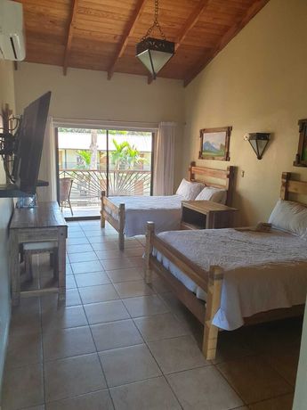 Imagen de la habitación del Hotel Gran Jimenoa. Foto 3