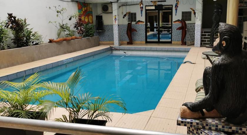 Imagen de la piscina del Hotel Gran Jungla. Foto 14
