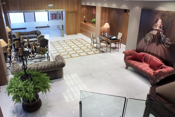 Imagen de los interiores del Hotel Gran La Perla. Foto 8