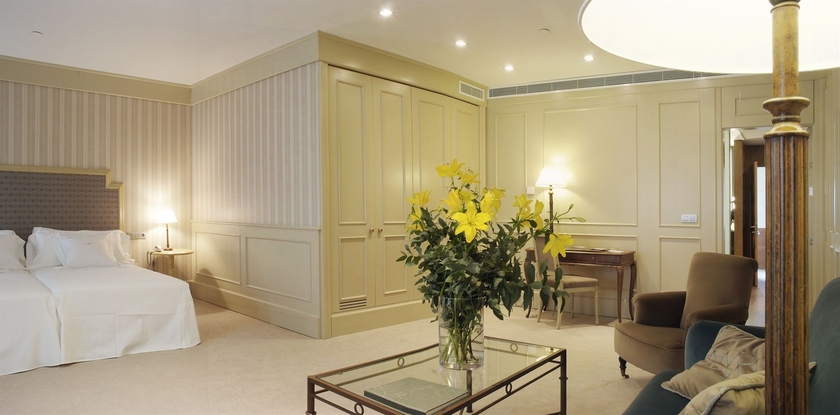 Imagen de los interiores del Hotel Gran La Perla. Foto 15