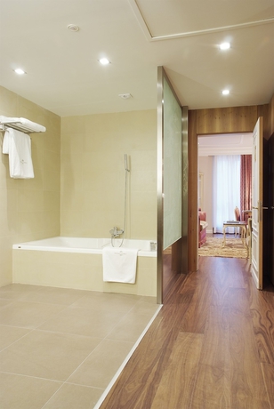 Imagen de la habitación del Hotel Gran La Perla. Foto 5