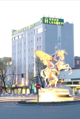 Imagen general del Hotel Gran Legazpi. Foto 2