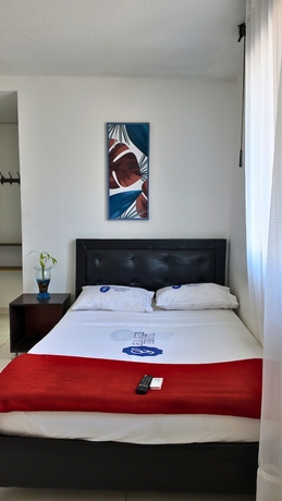 Imagen de la habitación del Hotel Gran Los Angeles. Foto 12