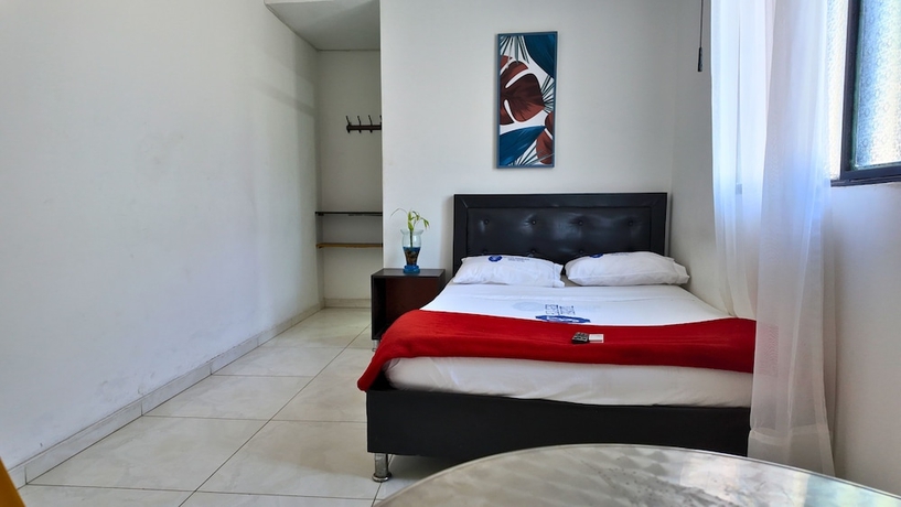 Imagen de la habitación del Hotel Gran Los Angeles. Foto 13