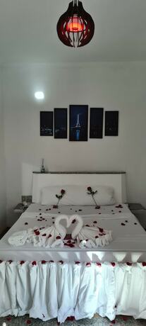 Imagen de la habitación del Hotel Gran Luha Motel. Foto 14