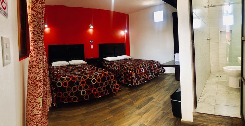 Imagen de la habitación del Hotel Gran Manzana. Foto 10