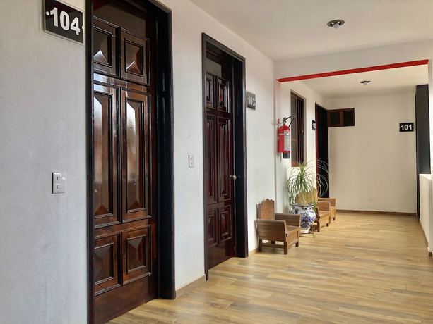 Imagen de los interiores del Hotel Gran Manzana. Foto 17