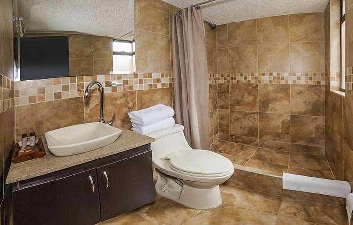 Imagen general del Hotel Gran Marquez. Foto 8