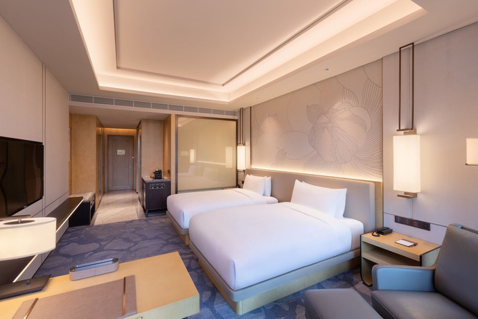 Imagen de la habitación del Hotel Gran Melia Chengdu. Foto 4