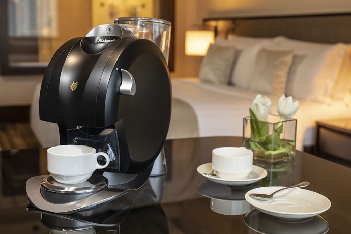 Imagen de la habitación del Hotel Gran Melia Jakarta. Foto 13