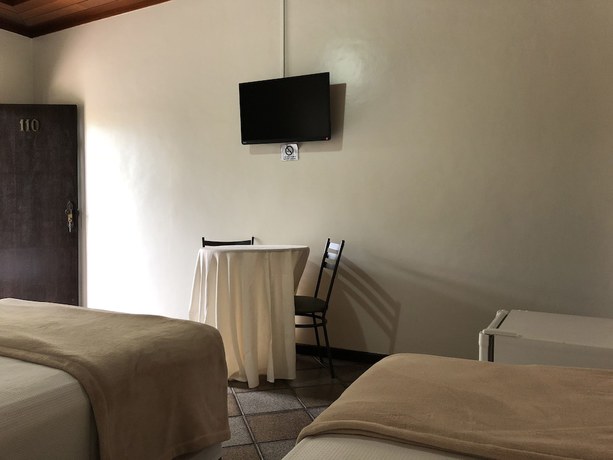 Imagen de la habitación del Hotel Gran Minas. Foto 7