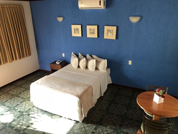 Imagen de la habitación del Hotel Gran Minas. Foto 10