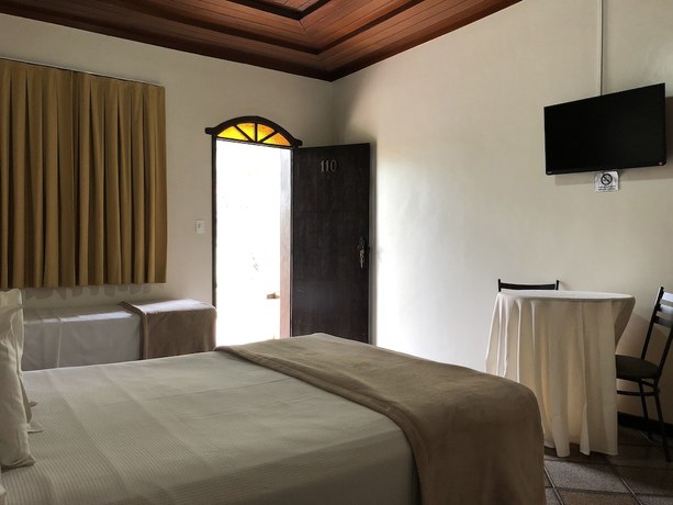 Imagen de la habitación del Hotel Gran Minas. Foto 15