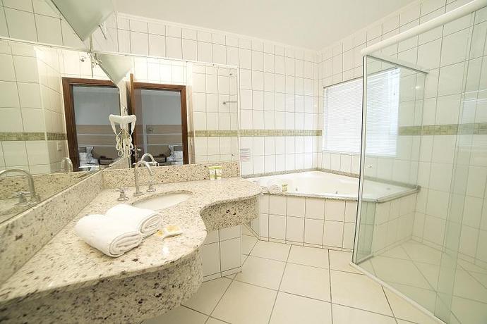 Imagen de la habitación del Hotel Gran Morada Do Sol. Foto 4
