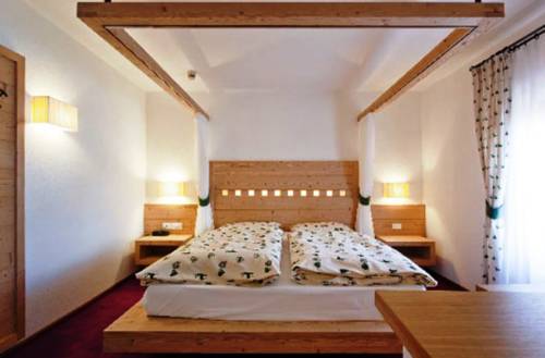 Imagen de la habitación del Hotel Gran Mugon. Foto 11
