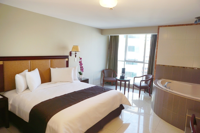 Imagen de la habitación del Hotel Gran Mundo. Foto 14