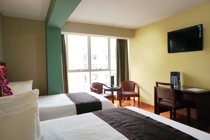 Imagen de la habitación del Hotel Gran Mundo. Foto 17