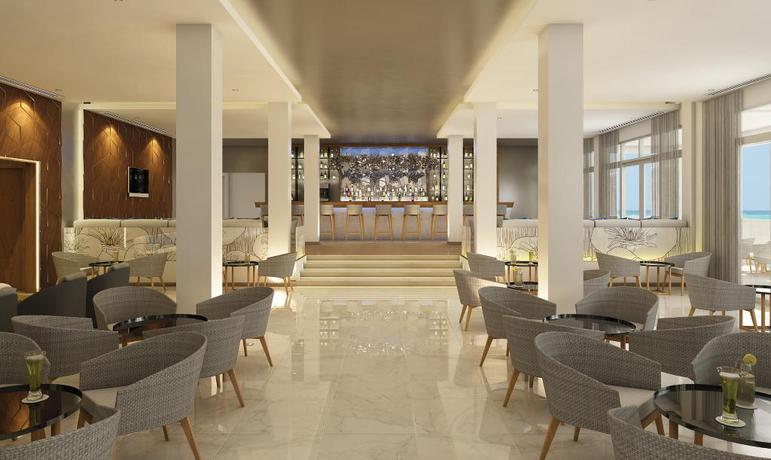 Imagen del bar/restaurante del Hotel Gran Muthu Rainbow Hotel. Foto 2