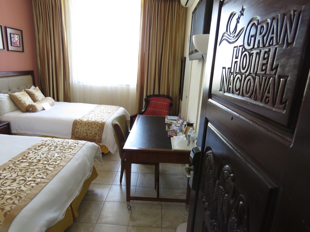 Imagen de la habitación del Hotel Gran Nacional. Foto 8