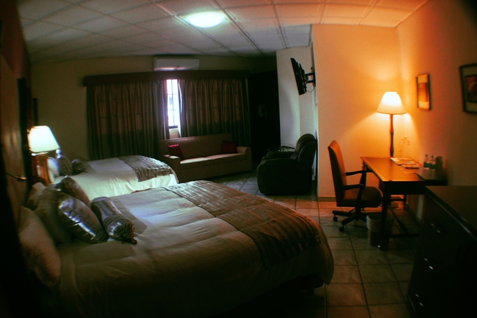 Imagen de la habitación del Hotel Gran Nacional. Foto 15