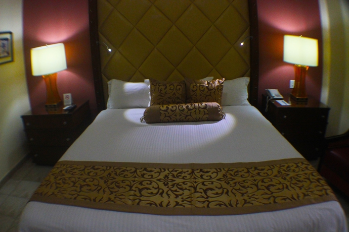 Imagen de la habitación del Hotel Gran Nacional. Foto 17