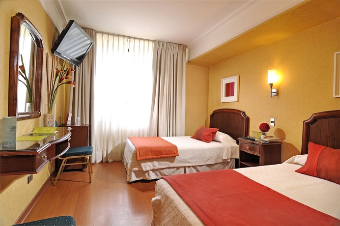 Imagen de la habitación del Hotel Gran Palace. Foto 6