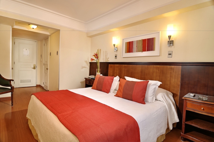 Imagen de la habitación del Hotel Gran Palace. Foto 10