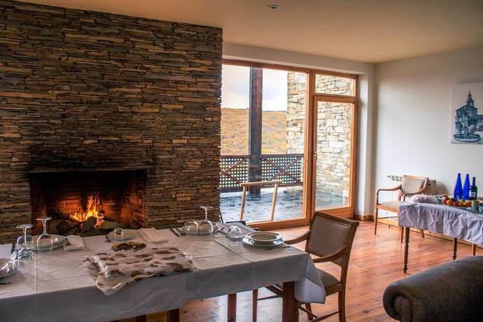 Imagen del bar/restaurante del Hotel Gran Pandorado. Foto 2