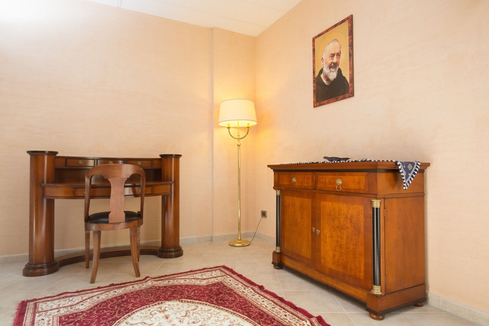 Imagen de la habitación del Hotel Gran Paradiso Spa. Foto 3