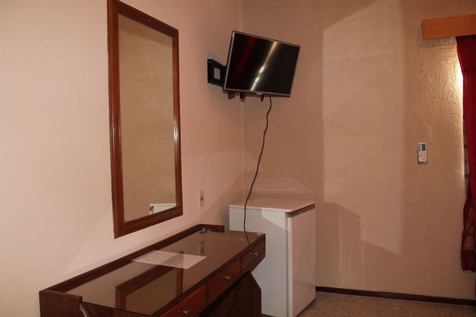 Imagen de la habitación del Hotel Gran Parana, Asunci&oacute;n. Foto 10