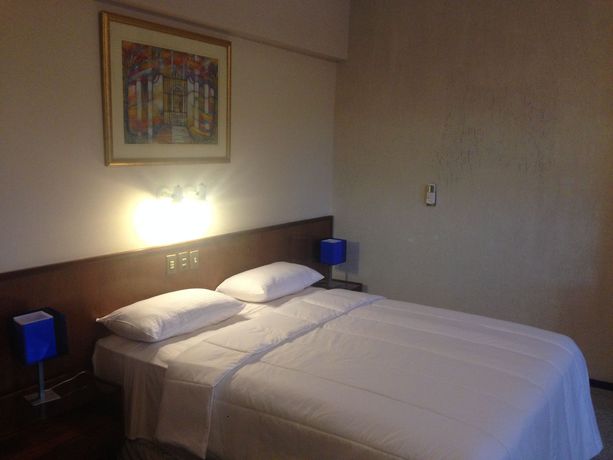 Imagen de la habitación del Hotel Gran Parana, Asunci&oacute;n. Foto 12