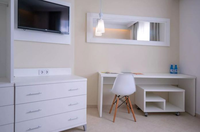 Imagen de la habitación del Hotel Gran Peñiscola. Foto 33