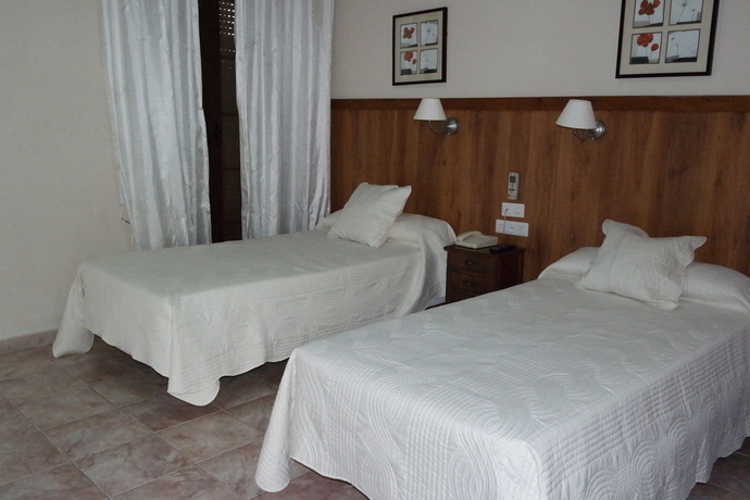 Imagen de la habitación del Hotel Gran Plaza, Córdoba. Foto 6