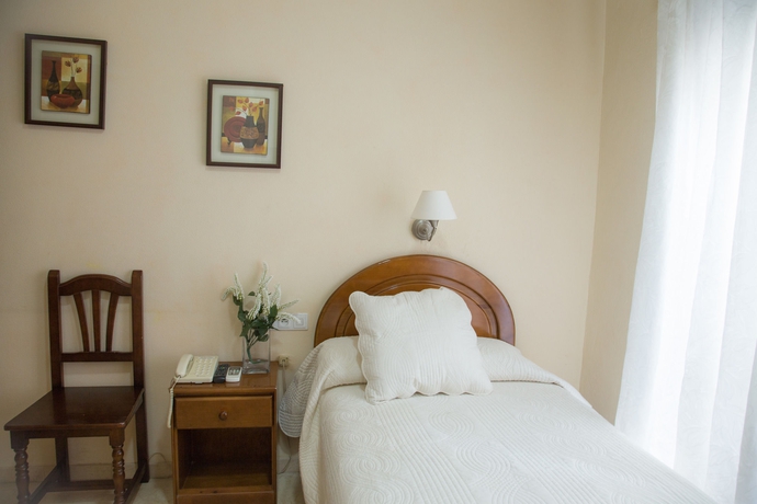 Imagen de la habitación del Hotel Gran Plaza, Córdoba. Foto 8