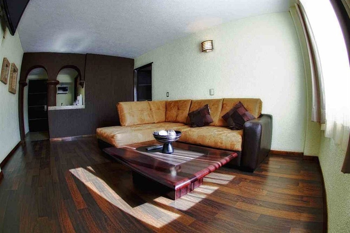 Imagen de los interiores del Hotel Gran Plaza and Convention Center. Foto 12