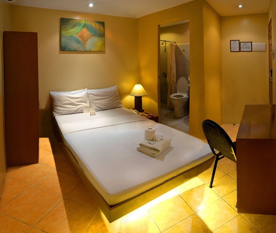 Imagen de la habitación del Hotel Gran Prix Manila. Foto 11