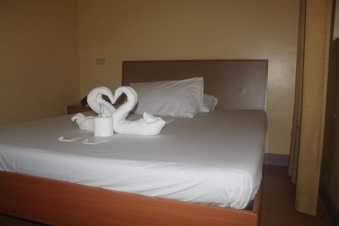 Imagen de la habitación del Hotel Gran Prix Quezon City. Foto 11