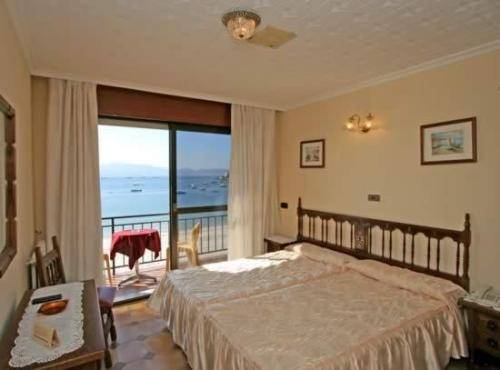 Imagen de la habitación del Hotel Gran Proa. Foto 5